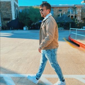 Meet your Posher, Tyler